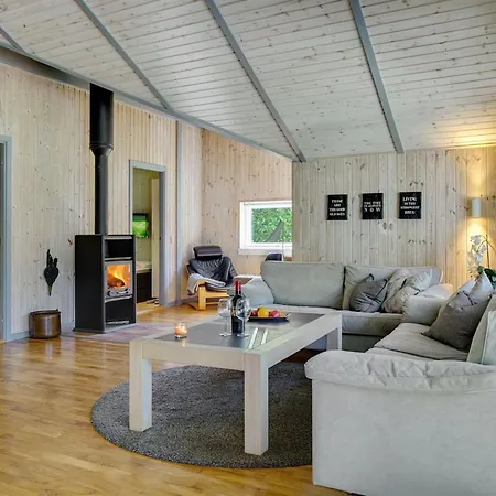 Prázdninový dům Sida - 600m From The Sea By Interhome Gedser